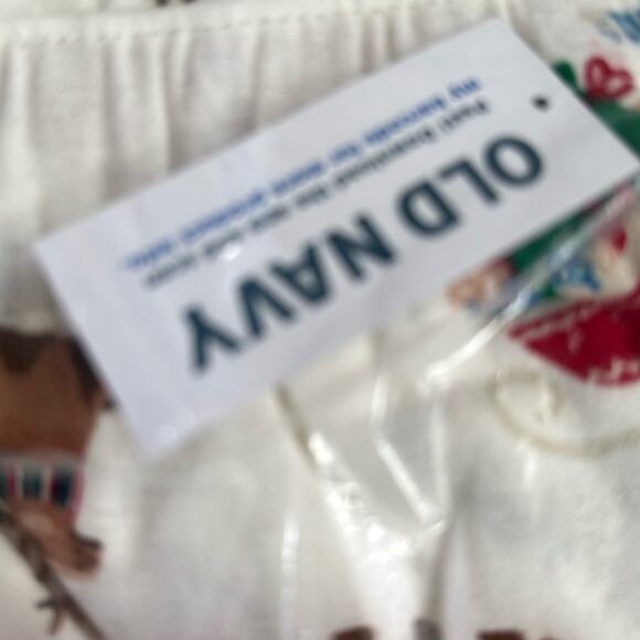 Old Navy Reindeers pajama Pants - Picture 10 of 14